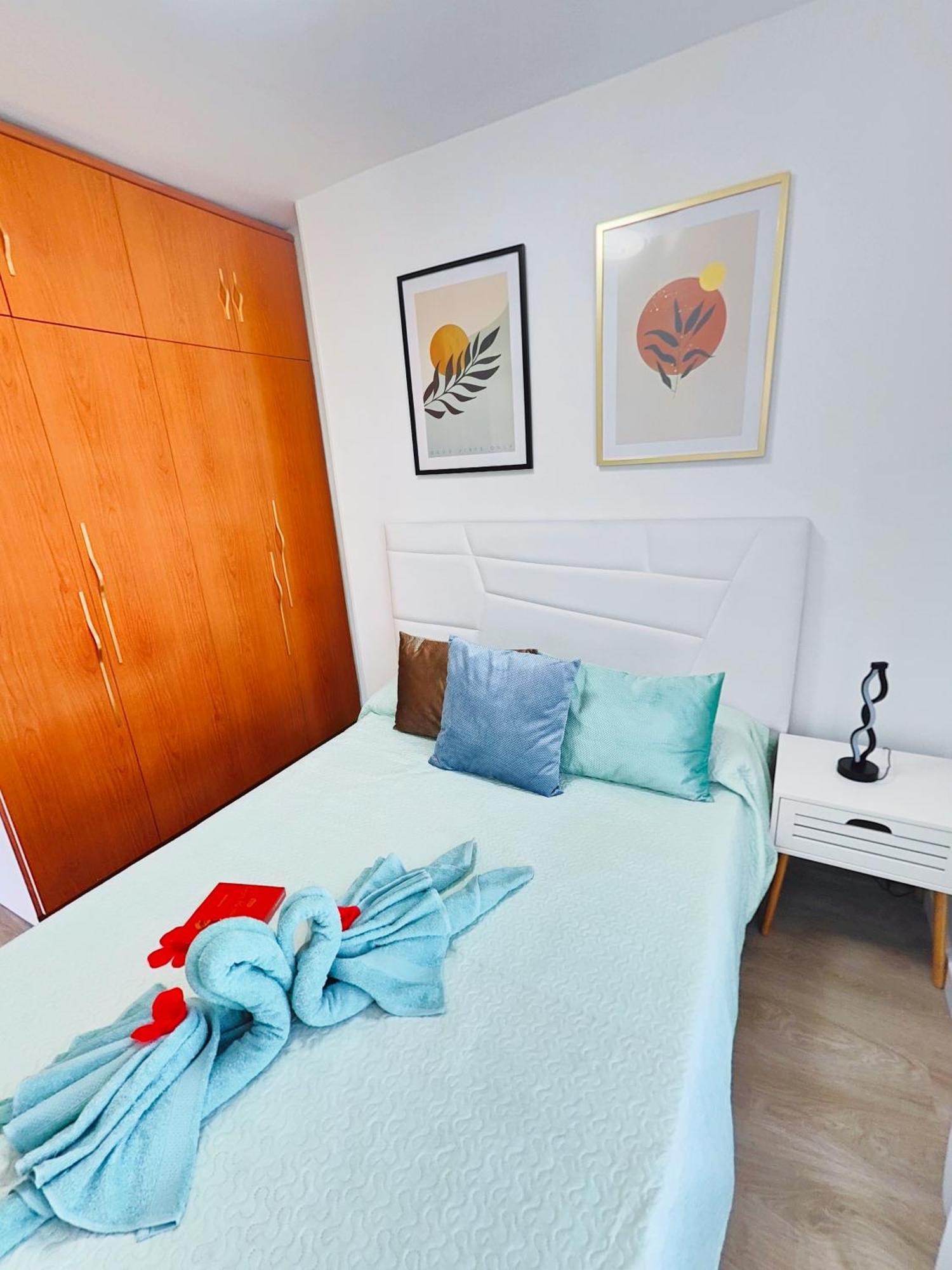 Acuarium Lux Apartment Benidorm Phòng bức ảnh